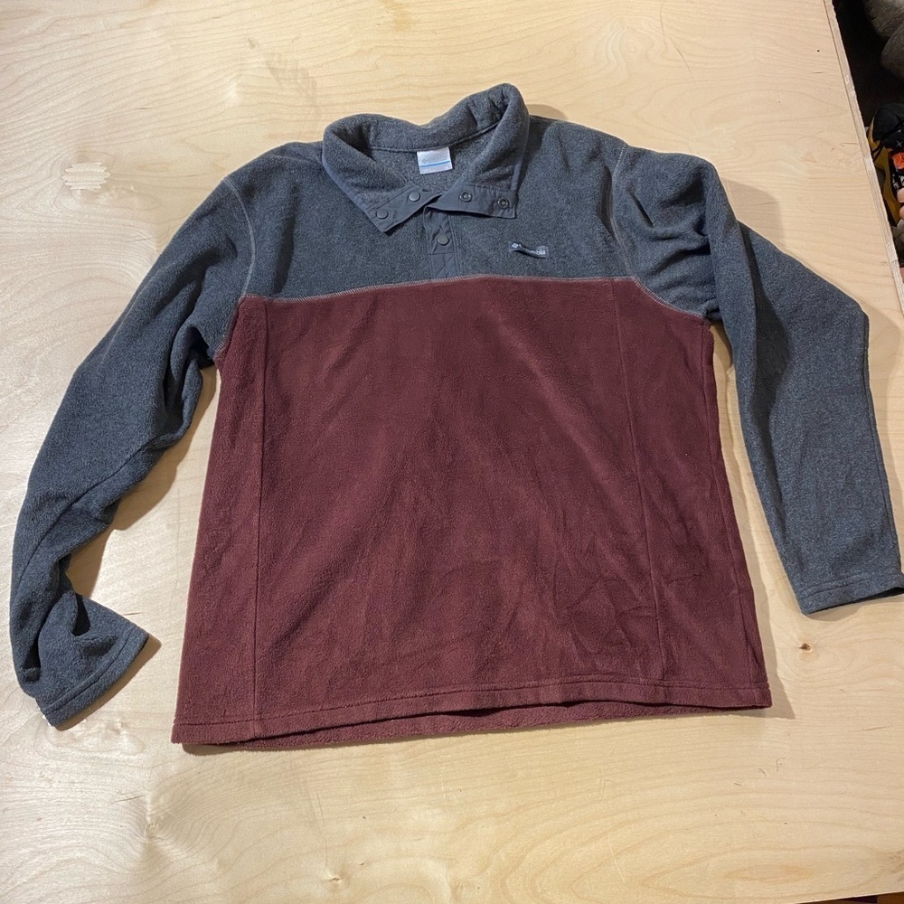 Columbia Charcoal Fleece Pullover XL (MG)